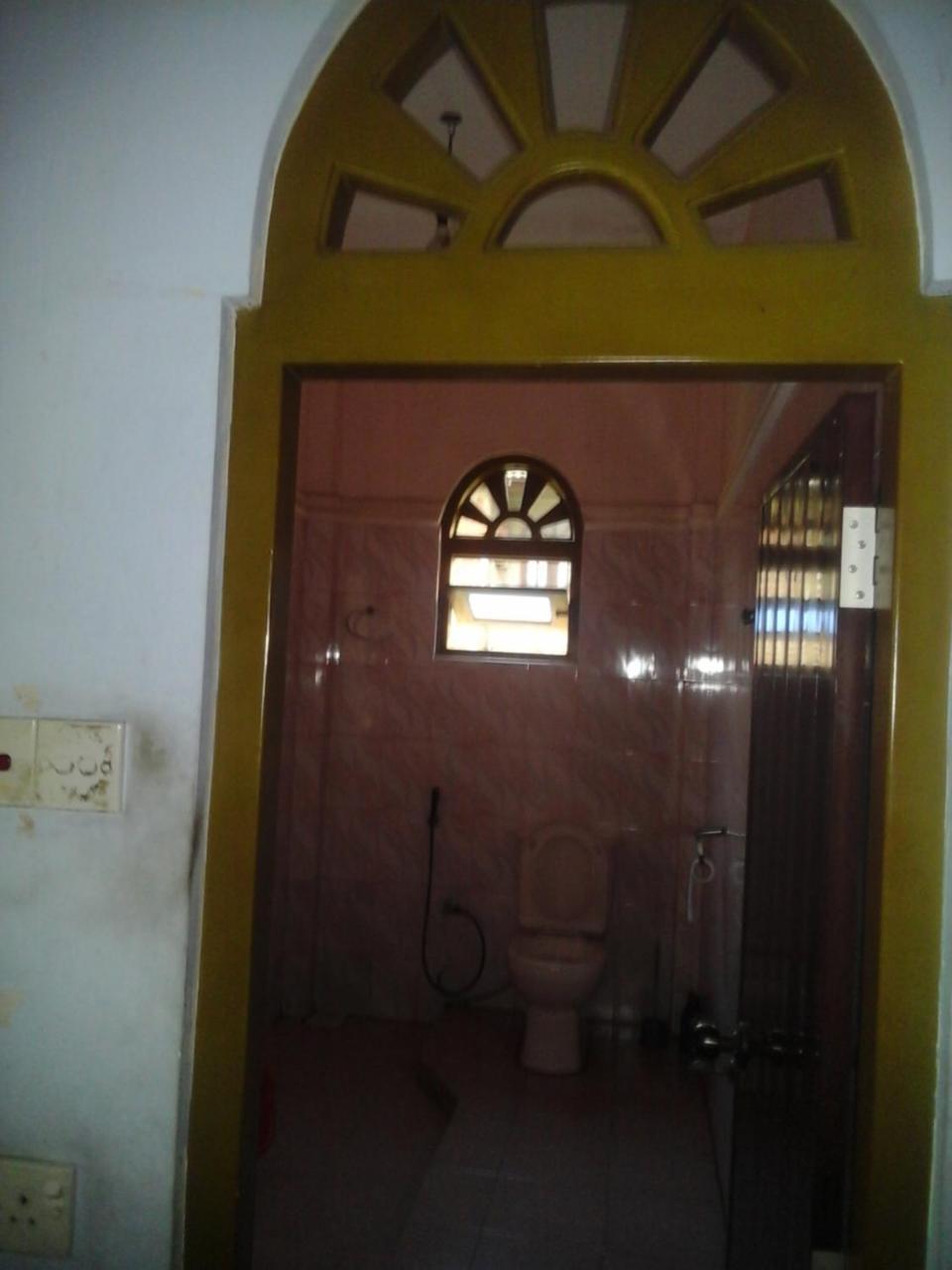 Colombo 20 Minutes By Train Appartement Wattala Buitenkant foto
